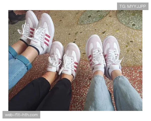 掌敏洁赛后那双拖鞋，我一个月工资都买不起